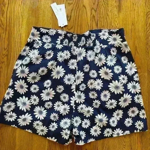 Belle Poque Womens Floral Navy Blue Summer Shorts Sexy Legs Zipper Button XXL - Picture 2 of 14